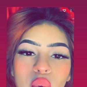 Meet your Posher, Anahy